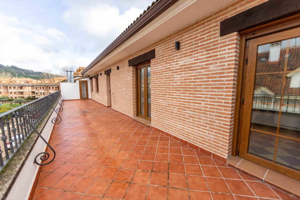 Gredos Abantera Apartman Arenas de San Pedro Kültér fotó
